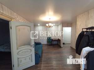 3-к квартира, вторичка, 58м2, 2/4 этаж