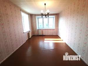 3-к квартира, вторичка, 59м2, 8/9 этаж