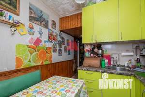 2-к квартира, вторичка, 42м2, 1/5 этаж