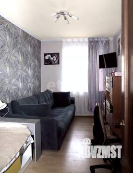 3-к квартира, вторичка, 54м2, 1/4 этаж