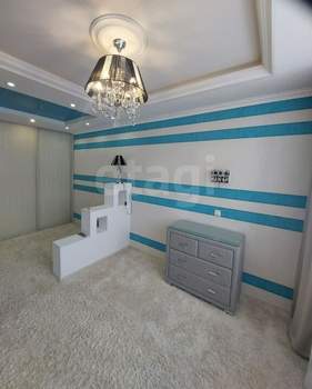 3-к квартира, вторичка, 90м2, 3/17 этаж