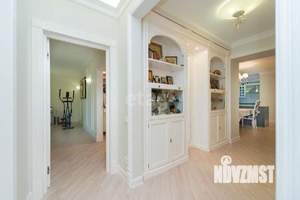 6-к квартира, вторичка, 240м2, 2/6 этаж