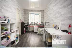 2-к квартира, вторичка, 44м2, 1/4 этаж