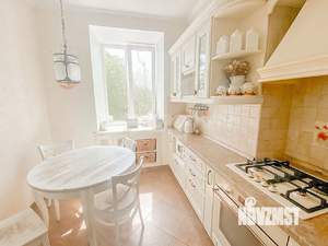 3-к квартира, вторичка, 69м2, 4/5 этаж