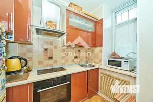 2-к квартира, вторичка, 56м2, 1/4 этаж