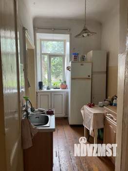 4-к квартира, вторичка, 71м2, 1/4 этаж