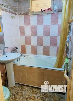 2-к квартира, вторичка, 42м2, 4/5 этаж