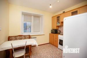 2-к квартира, вторичка, 60м2, 10/14 этаж