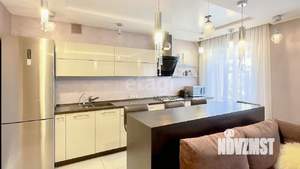 2-к квартира, вторичка, 70м2, 2/6 этаж