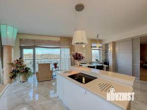 2-к квартира, вторичка, 133м2, 3/6 этаж