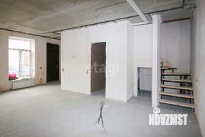 3-к квартира, вторичка, 95м2, 1/2 этаж