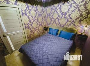 2-к квартира, вторичка, 40м2, 1/4 этаж