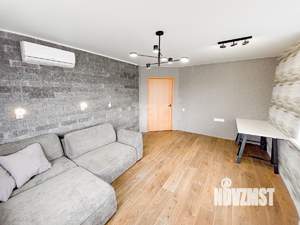 2-к квартира, вторичка, 60м2, 9/9 этаж