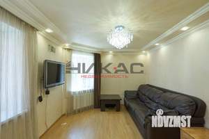 2-к квартира, вторичка, 58м2, 1/10 этаж