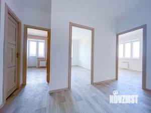 2-к квартира, вторичка, 54м2, 1/5 этаж