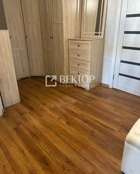 3-к квартира, вторичка, 87м2, 5/5 этаж