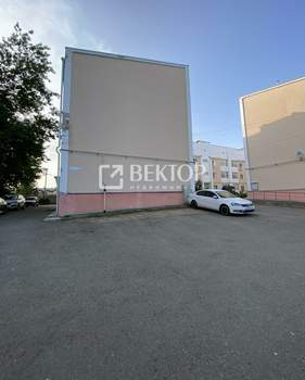 2-к квартира, вторичка, 52м2, 1/3 этаж