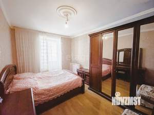4-к квартира, вторичка, 120м2, 2/6 этаж
