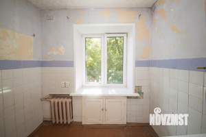 2-к квартира, вторичка, 40м2, 3/3 этаж