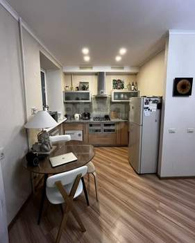 Студия квартира, вторичка, 32м2, 3/5 этаж