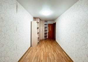 2-к квартира, вторичка, 43м2, 1/5 этаж