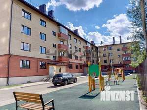 2-к квартира, вторичка, 60м2, 1/4 этаж