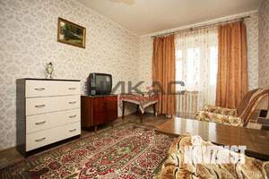 2-к квартира, вторичка, 62м2, 1/10 этаж