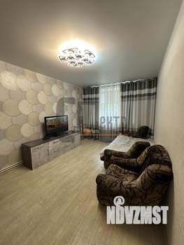 2-к квартира, вторичка, 54м2, 1/4 этаж