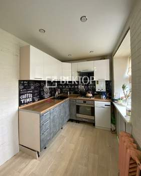 3-к квартира, вторичка, 60м2, 5/5 этаж