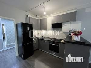 2-к квартира, вторичка, 63м2, 4/10 этаж