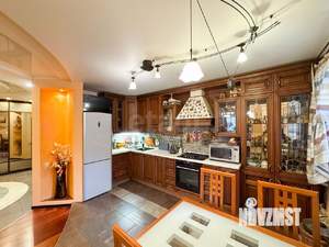 4-к квартира, вторичка, 114м2, 5/10 этаж