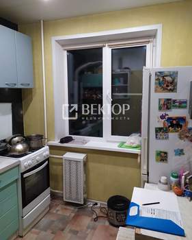 3-к квартира, вторичка, 56м2, 4/5 этаж