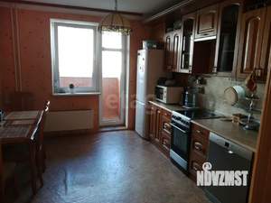 2-к квартира, вторичка, 61м2, 4/10 этаж