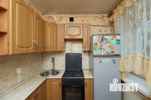 2-к квартира, вторичка, 41м2, 1/5 этаж