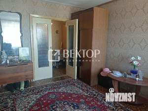 3-к квартира, вторичка, 61м2, 7/9 этаж