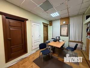 3-к квартира, вторичка, 72м2, 2/2 этаж