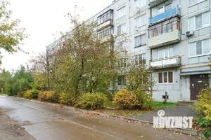 3-к квартира, вторичка, 64м2, 1/5 этаж