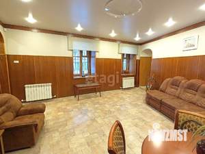 4-к квартира, вторичка, 106м2, 1/2 этаж