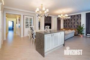 6-к квартира, вторичка, 240м2, 2/6 этаж