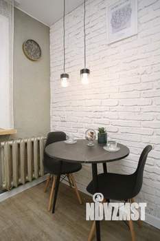 2-к квартира, вторичка, 43м2, 1/5 этаж