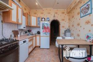 4-к квартира, вторичка, 104м2, 3/5 этаж