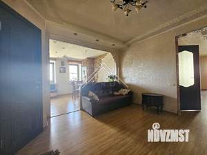 3-к квартира, вторичка, 102м2, 6/10 этаж