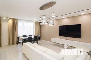 3-к квартира, вторичка, 112м2, 6/8 этаж