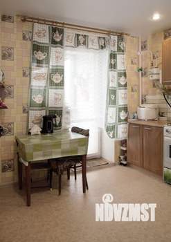 2-к квартира, вторичка, 58м2, 3/10 этаж