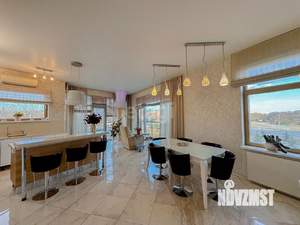 2-к квартира, вторичка, 133м2, 3/6 этаж