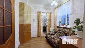 2-к квартира, вторичка, 42м2, 1/1 этаж