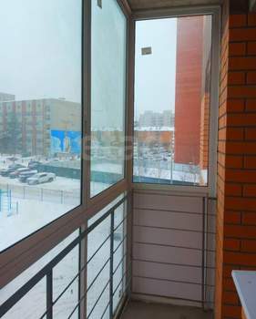 2-к квартира, вторичка, 64м2, 3/9 этаж