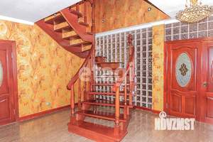 6-к квартира, вторичка, 232м2, 5/7 этаж