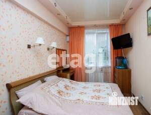 3-к квартира, вторичка, 100м2, 2/4 этаж