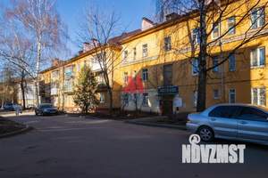2-к квартира, вторичка, 58м2, 3/3 этаж